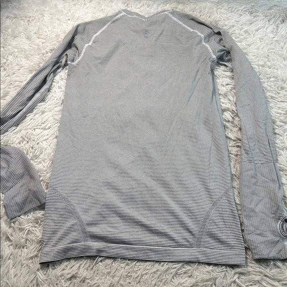 Lululemon Run: Swiftly Tech Long Sleeve *Stripe White - Picture 4 of 6